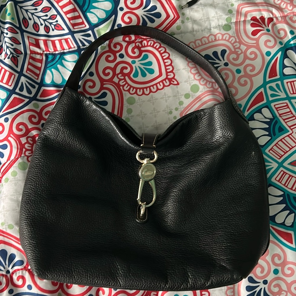 Florentine Logo Lock Shoulder bag 
Black